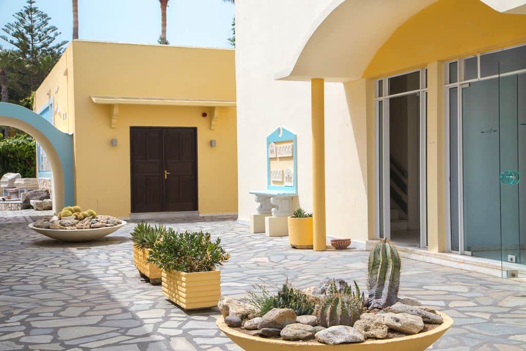 KONFERENZ-UND MULTI-VENUE-ZENTRUM